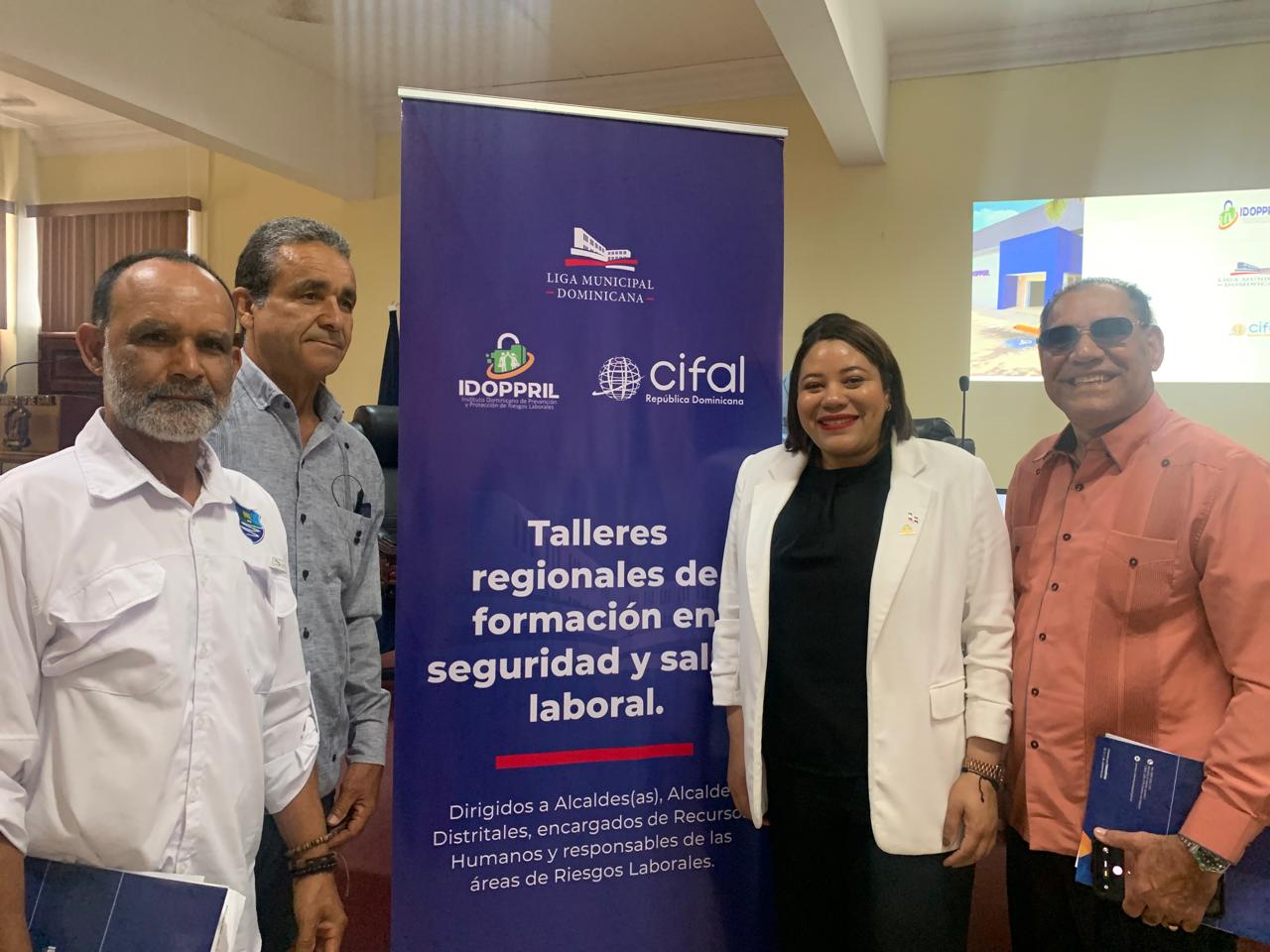 Taller sobre seguridad y salud laboral impartido por IDOPPRIL