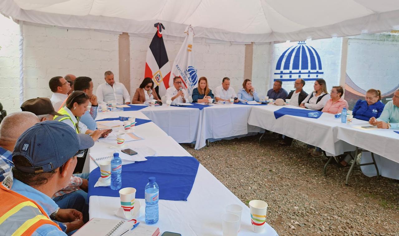 Director Distrital Ing . FRANK MORFA participó en la mesa de trabajo realizada en la Gobernación de la Provincia